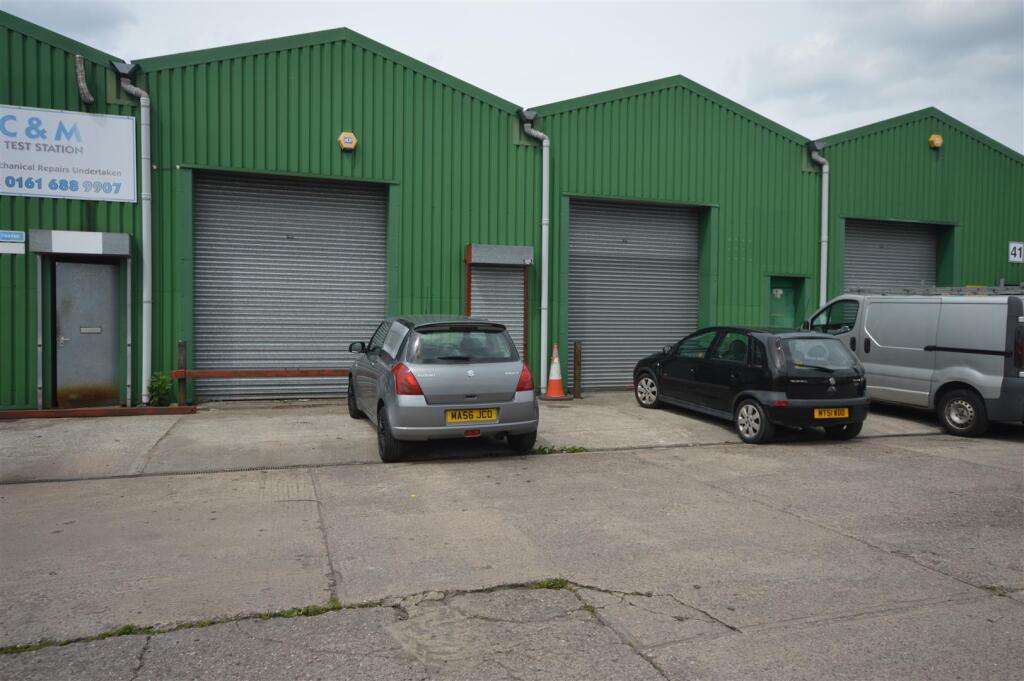 Main image of property: Commercial Unit to let 1009 Sq Ft suitable for various trades