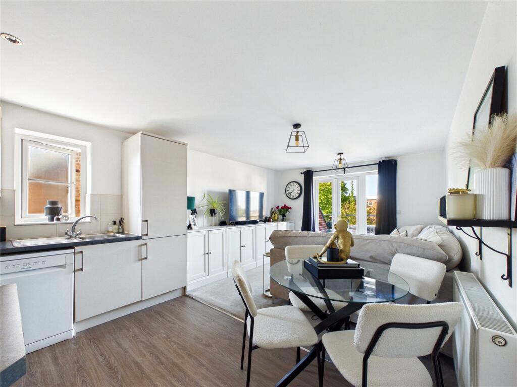 Apartment in Colchester - View 2