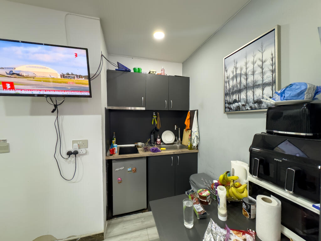 Apartment in Sunderland, North East - View 4