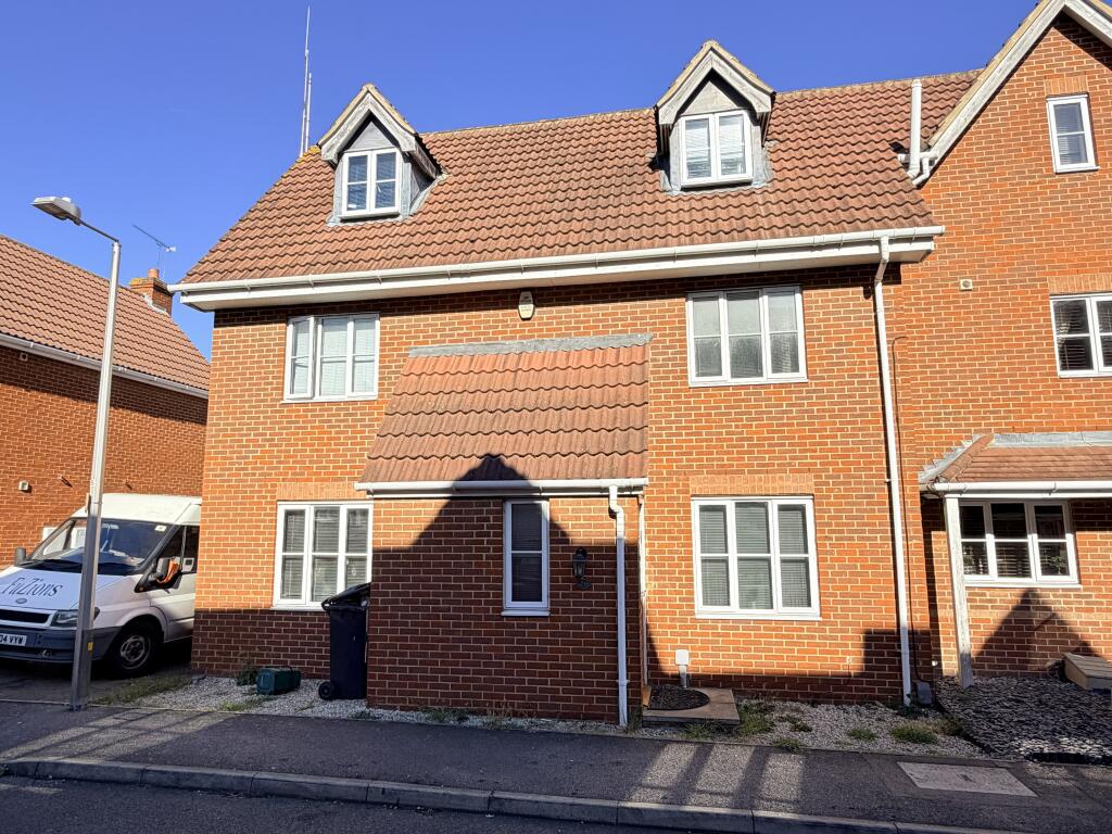 Main image of property: Norfolk Place, Chafford Hundred