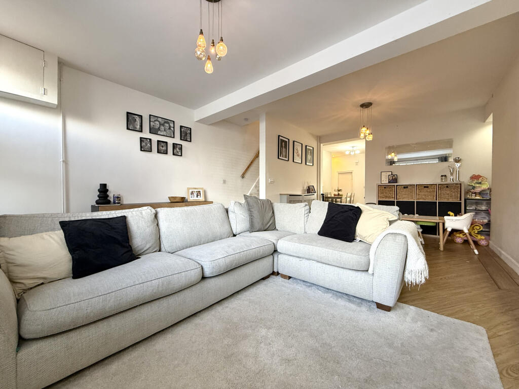 House in Aberdare, Aberaman North - View 3