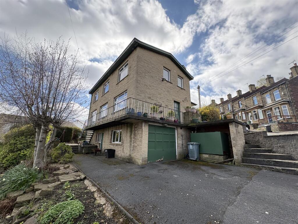 Additional image 13 of Wesley Street, Cleckheaton