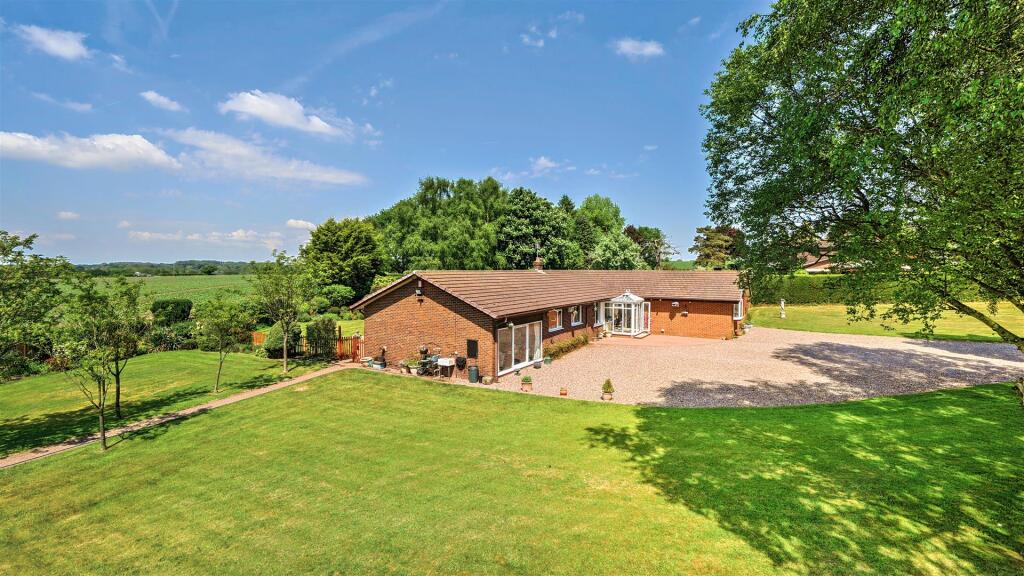 Main image of property: Red Bull, Market Drayton.