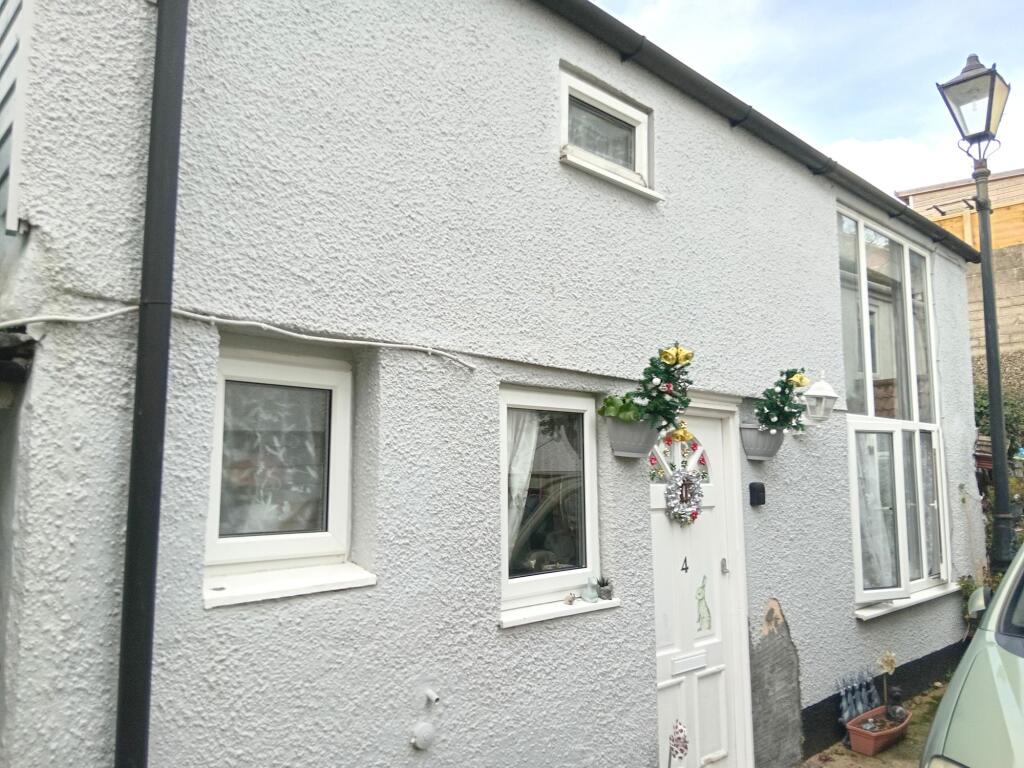 Main image of property: Brook Street, Dawlish, EX7