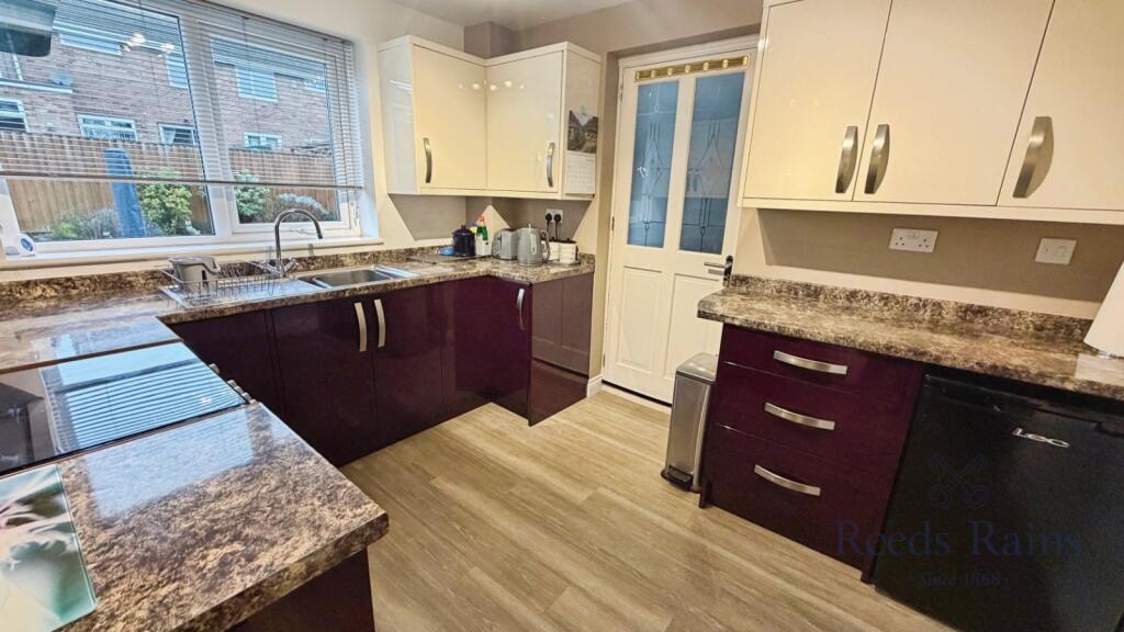 Leyburn Close, Ouston, Chester Le Street, Durham, DH2 photo 4