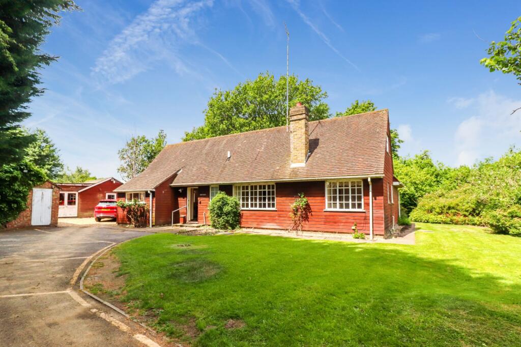Main image of property: Newbarn Lane, Seer Green, Beaconsfield, Buckinghamshire, HP9