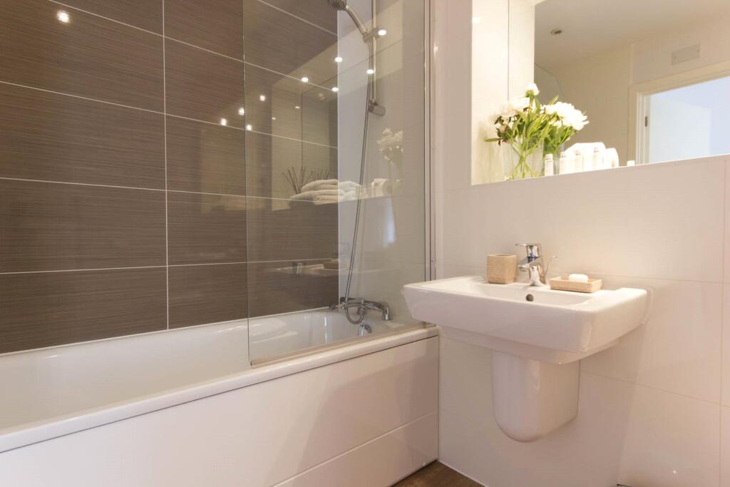 Apartment in Cambridge - More