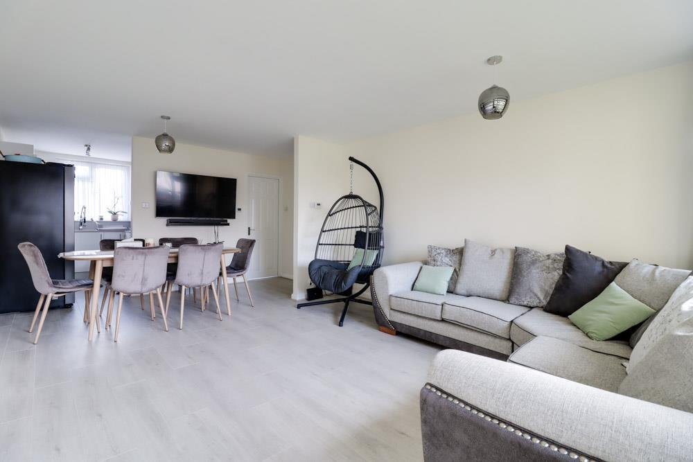 Templewood Court, Hadleigh photo 3