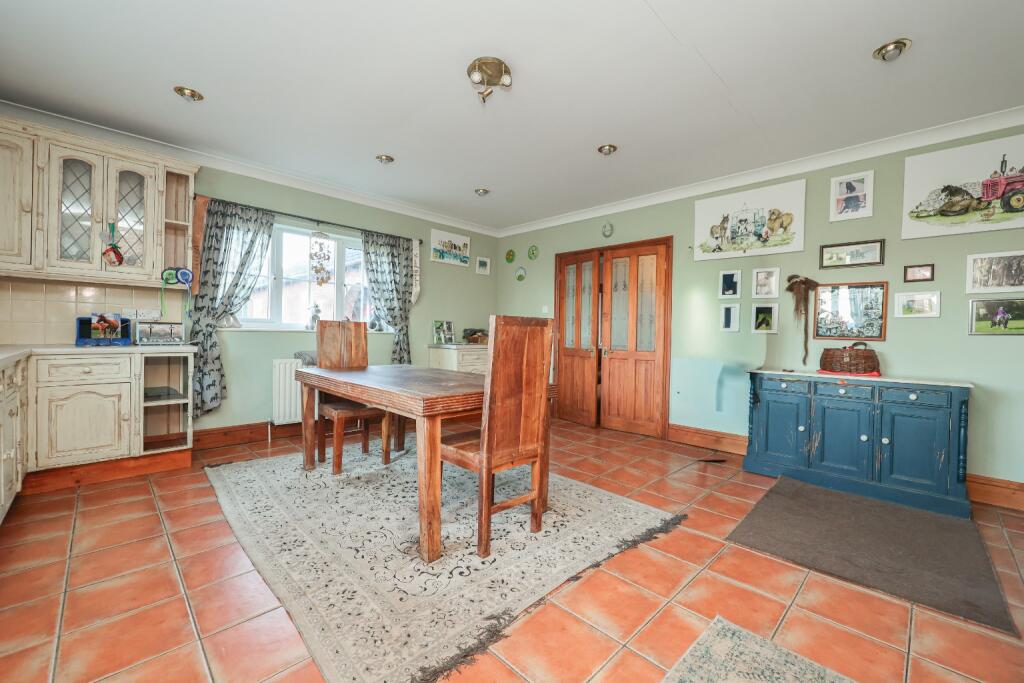 Bardney Road, Washingborough, Lincoln, Lincolnshire, LN4 photo 2