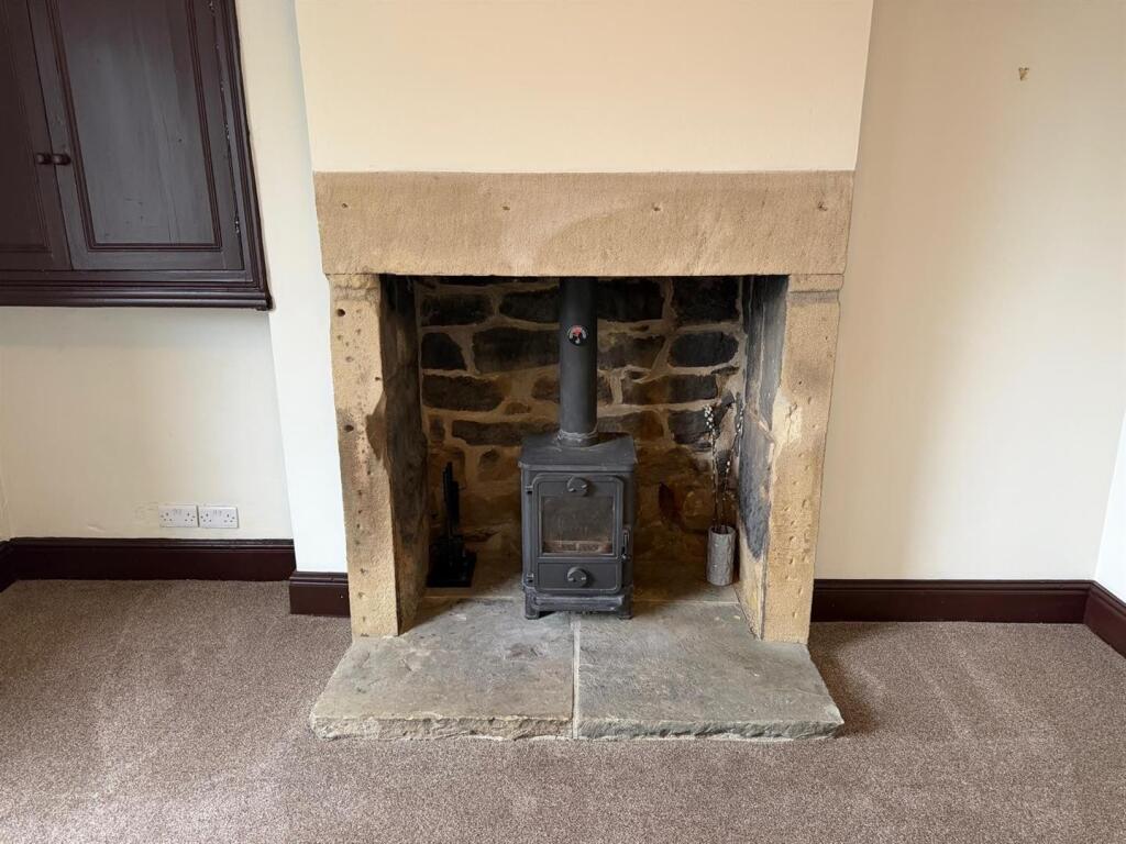 Additional image 4 of Albert Square, Silsden