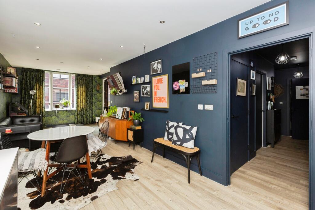 25 Rookwood Way, London, E3 photo 4