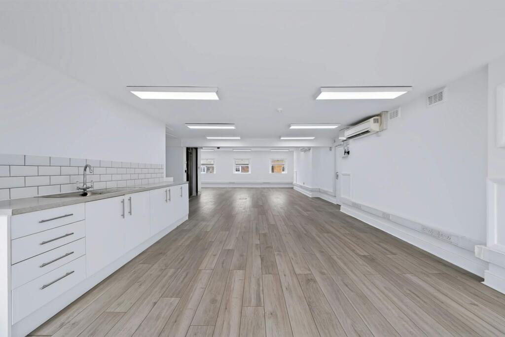 com140-21727.jpg