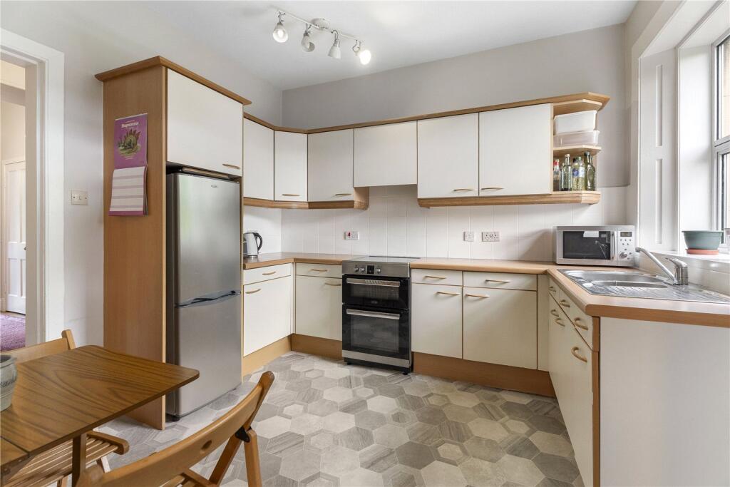 Apartment in Edinburgh, The Grange - View 5