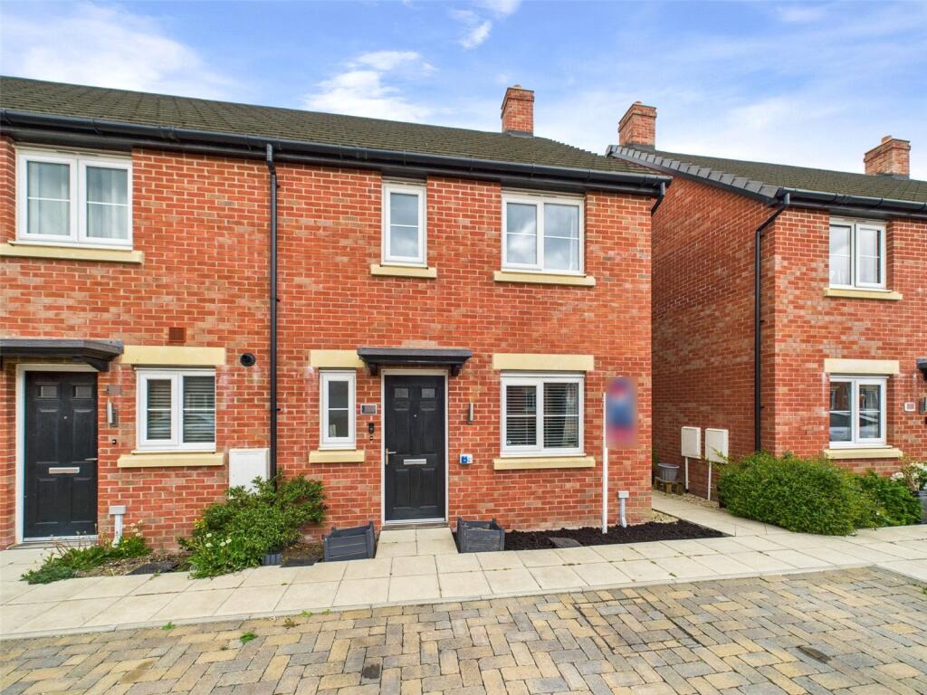 Main image of property: Redshank Way, Hardwicke, Gloucester, Gloucestershire, GL2