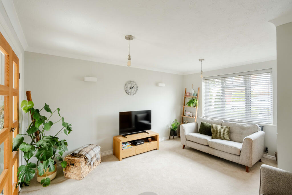 House in Bristol, Little Stoke - View 5