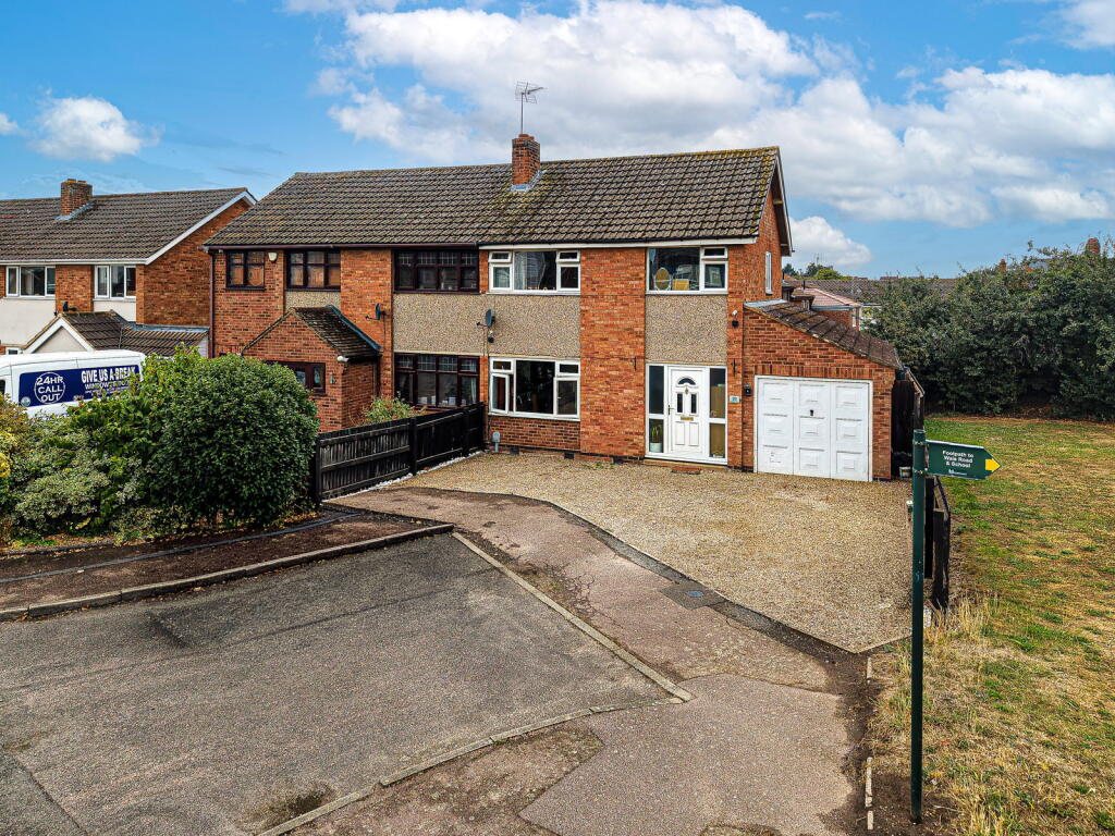 Main image of property: Broadbent Close, Whetstone, Leicester, LE8 6NN
