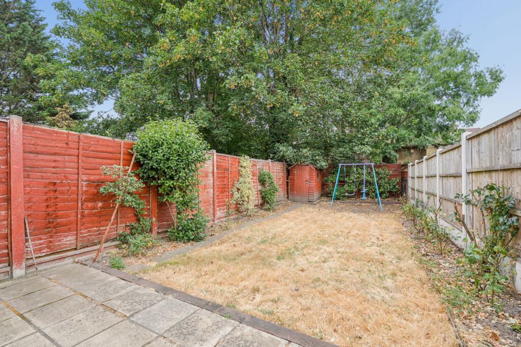 House in Watford - View 4