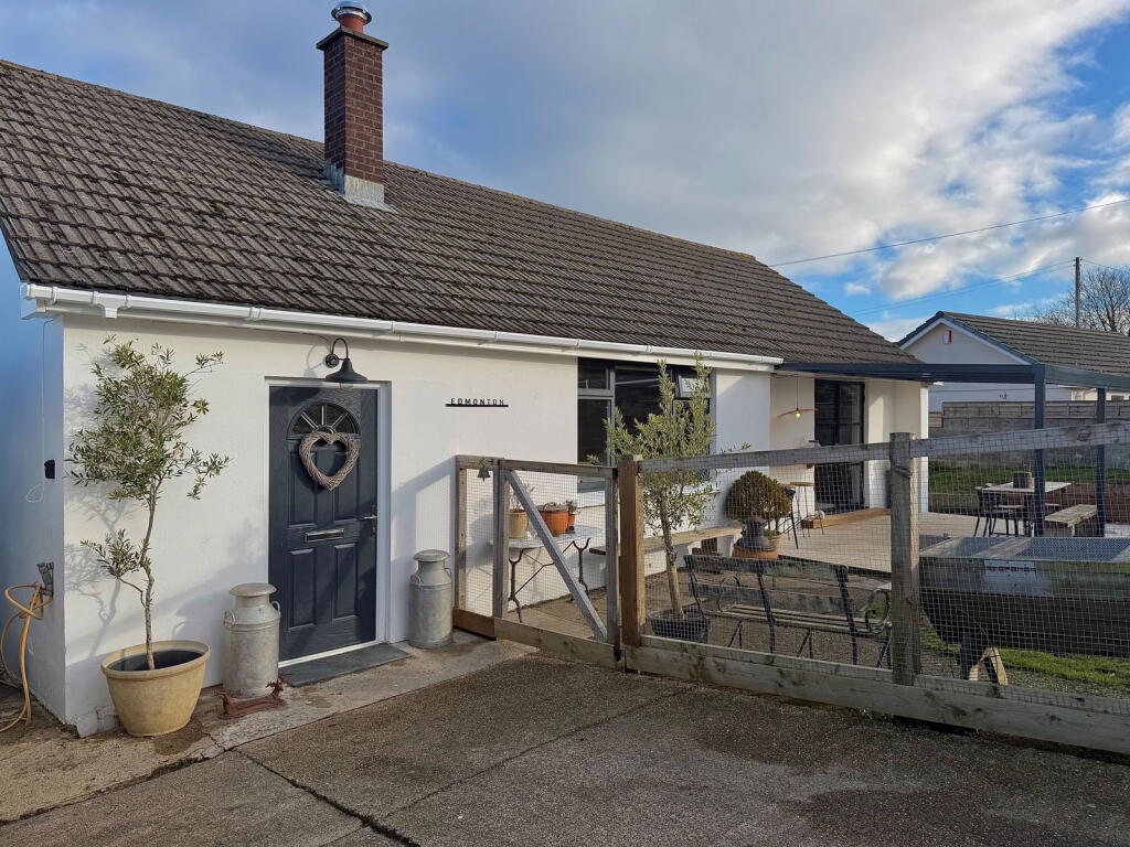 Main image of property: Stoney Cross, Bideford