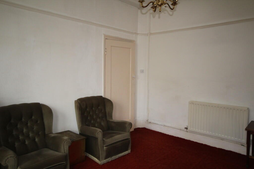 House in Chester, Shotton - View 5