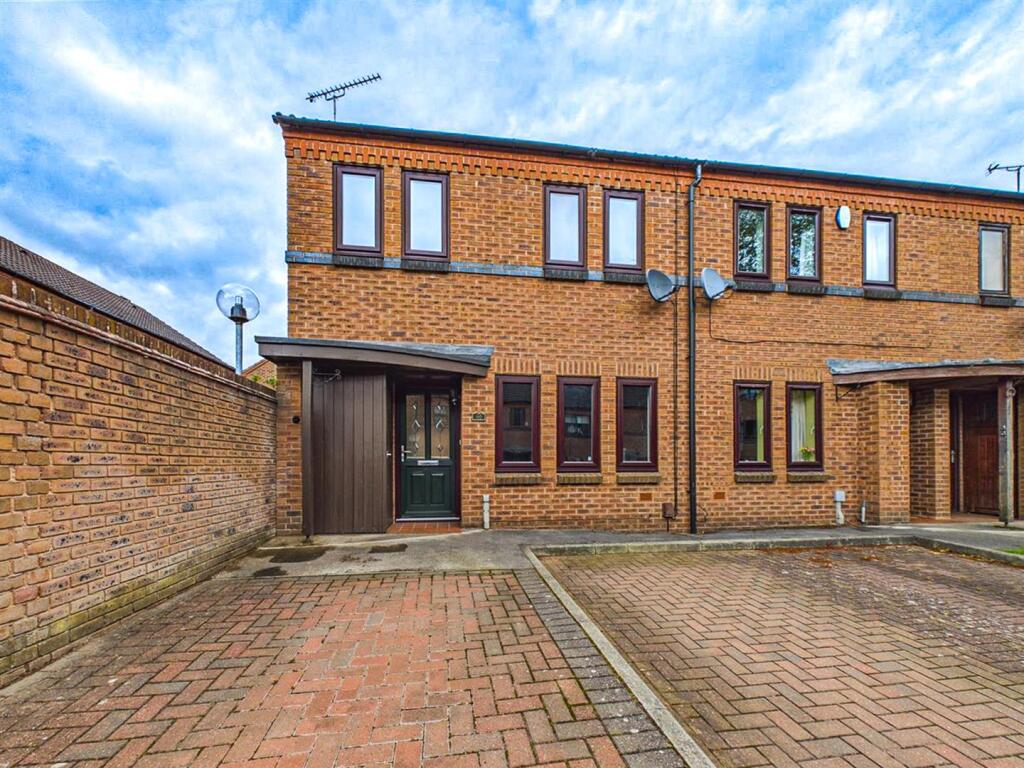 Main image of property: Etruria Gardens, Derby