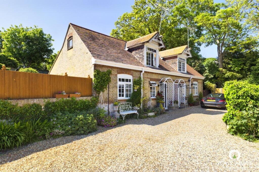 Main image of property: Dilnot Lane, Acol, Birchington, Kent, CT7