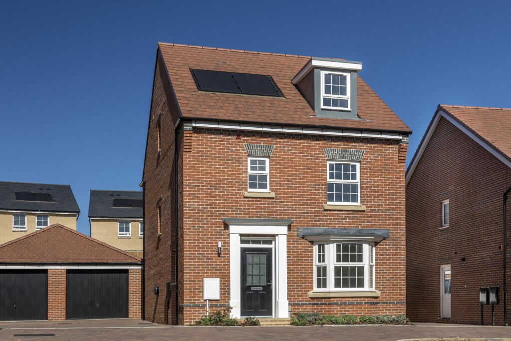 4-bed detached on Rattle Road,
Stone Cross,
BN24 5DP, £469,995