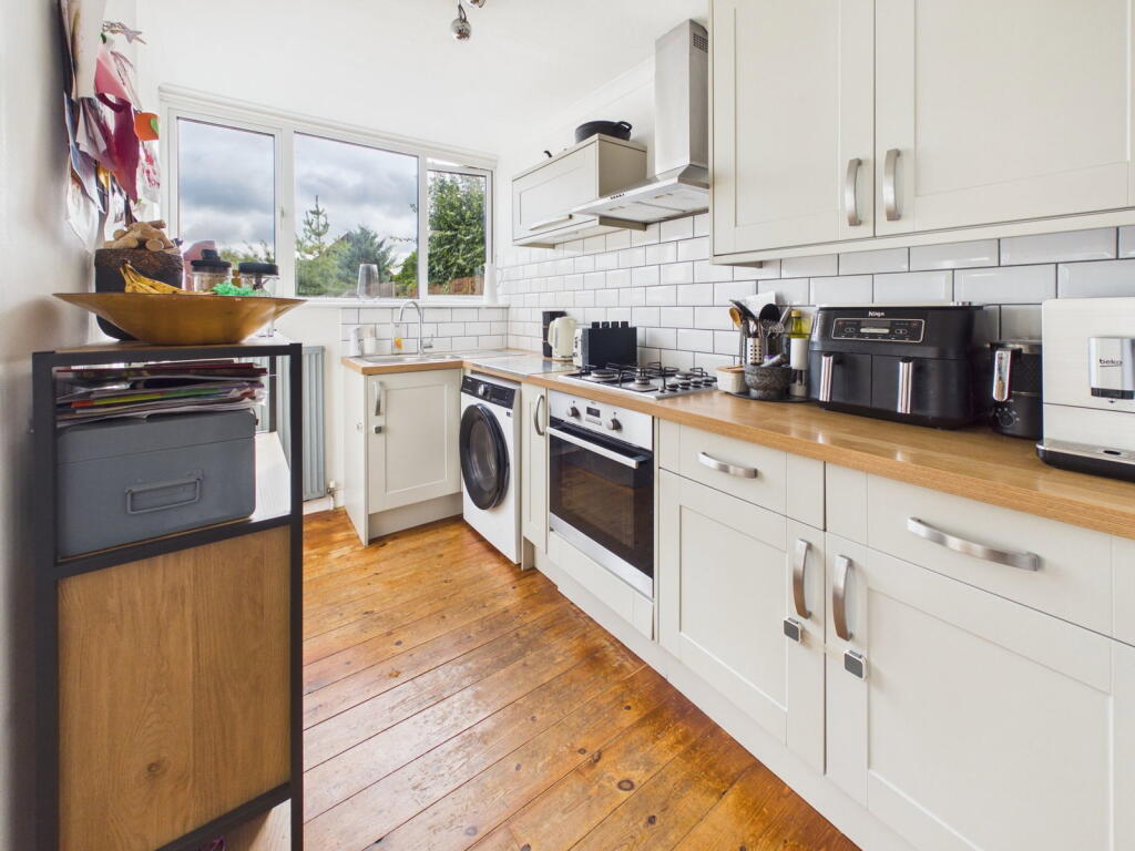 House in Steyning - More