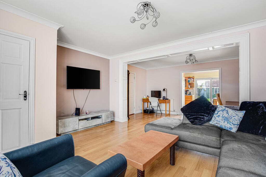 House in London - View 3