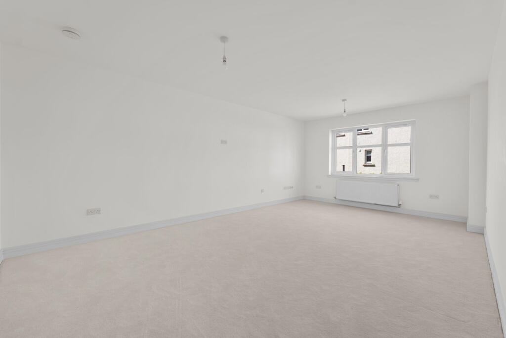 Heathcliff Drive, Jackton photo 3