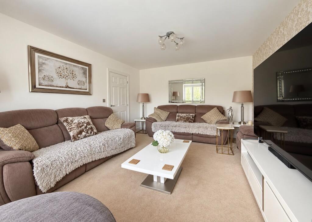 House in Solihull, Tidbury Green - View 5