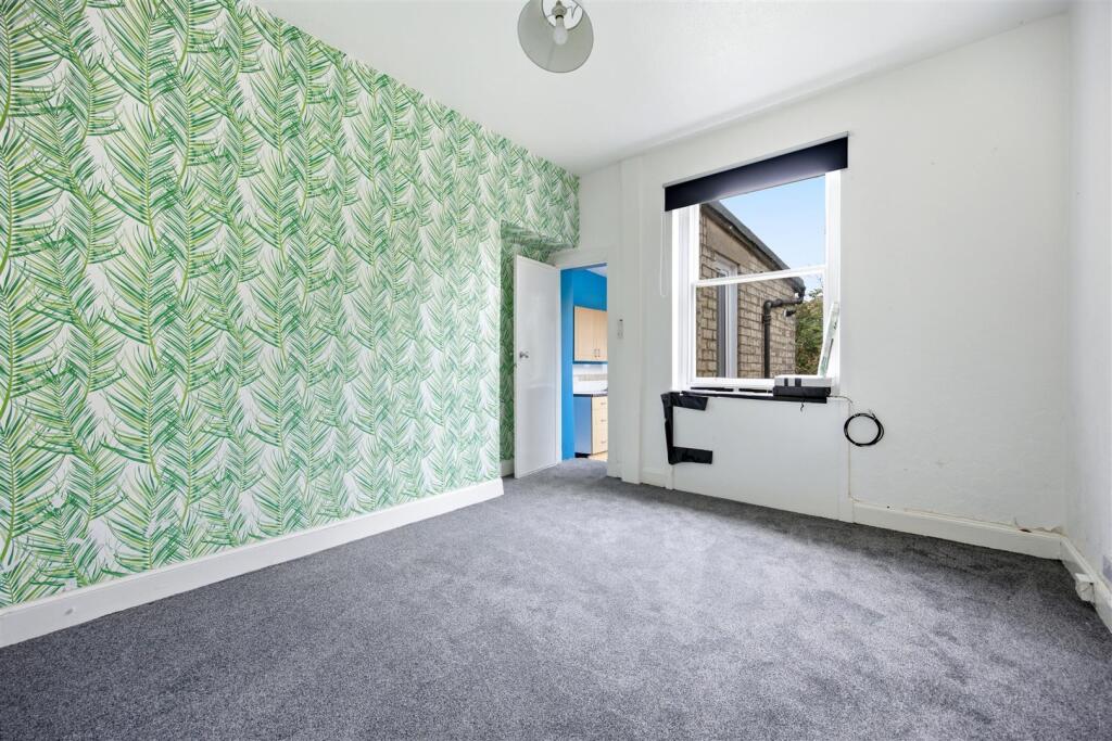 Apartment in Glasgow - View 5