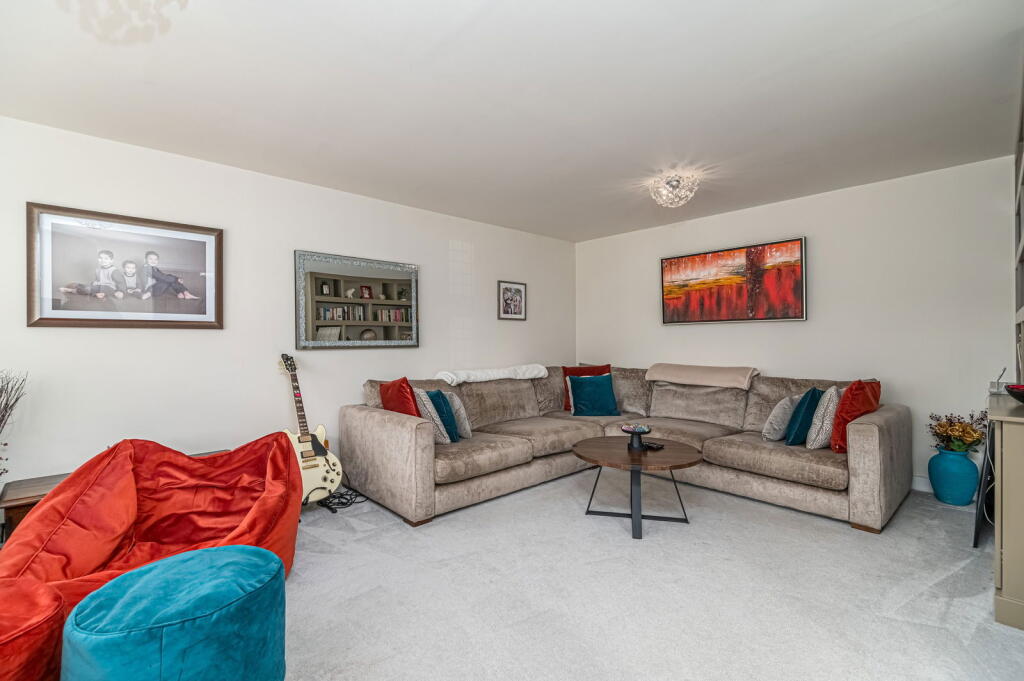 Cheney Avenue, Market Harborough, LE16 7GS photo 4