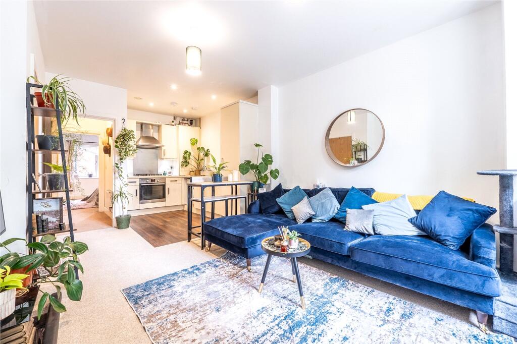Main image of property: Villa Close, Cholsey, Wallingford, Oxfordshire, OX10