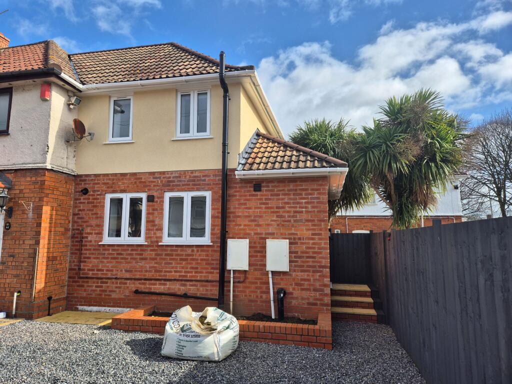 Main image of property: Fonthill Road, Bristol