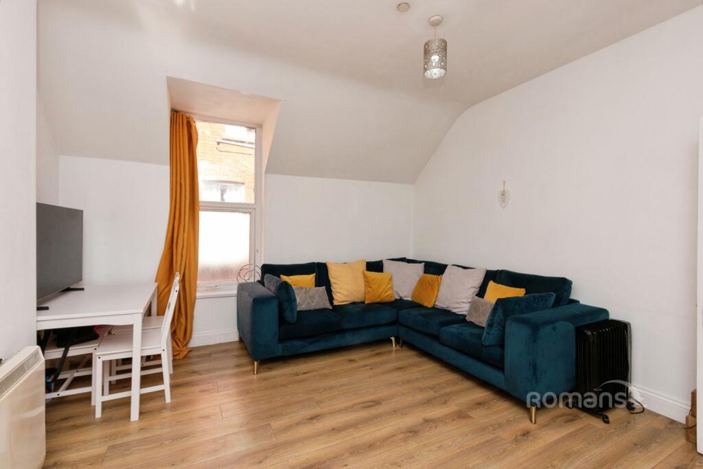 Main image of property: Lynchford Road, Farnborough, Hampshire, GU14