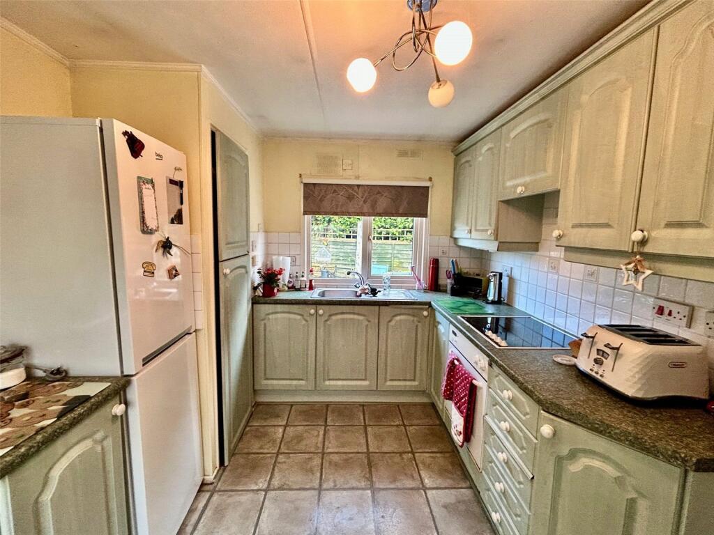 Oakland Glen, Walton-le-Dale, Preston, Lancashire, PR5 - View 3