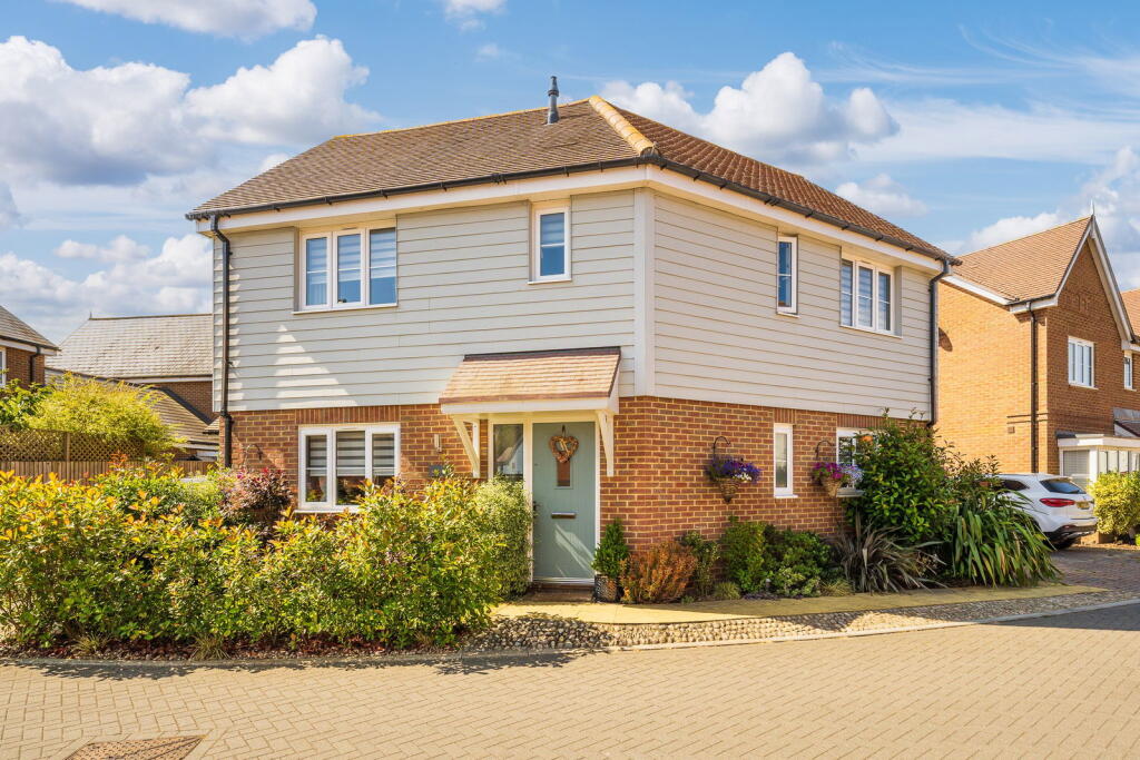 Main image of property: Percival Way, Otham, ME15 8YG