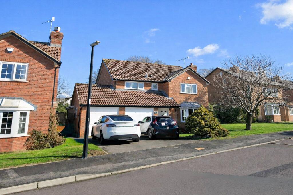 Main image of property: Robinson Close, Backwell - a superb exclusive setting