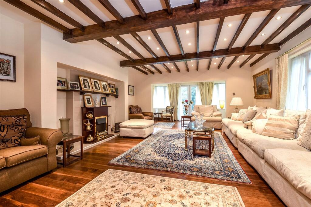 Main image of property: South View Road, Pinner, HA5
