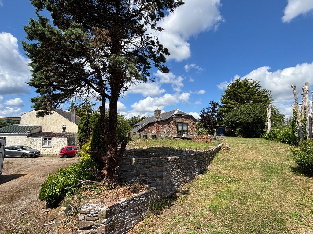 Main image of property: Mill Farm and Mill Farm Barn, Mill Road, Millbrook, PL10 1EN