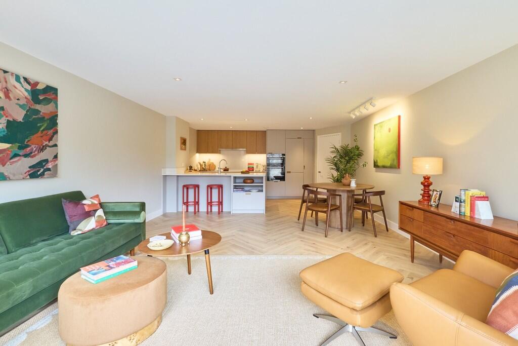 Main image of property: Hills Road, Cambridge