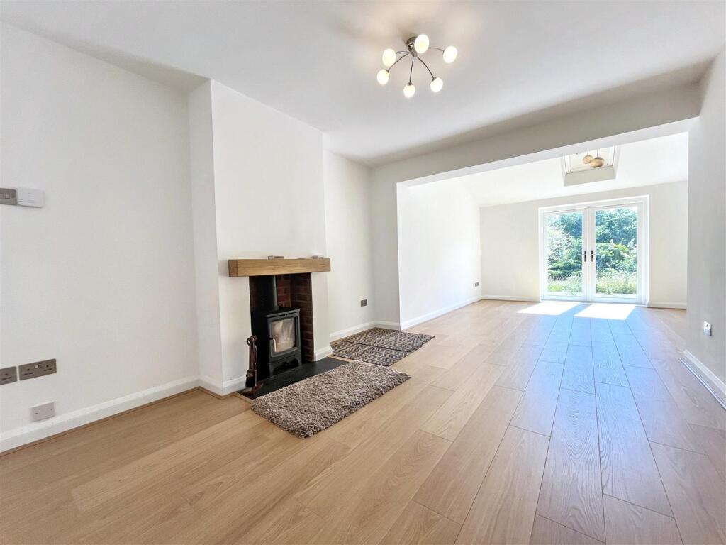 Huntingfield Road, Meopham, Gravesend photo 2