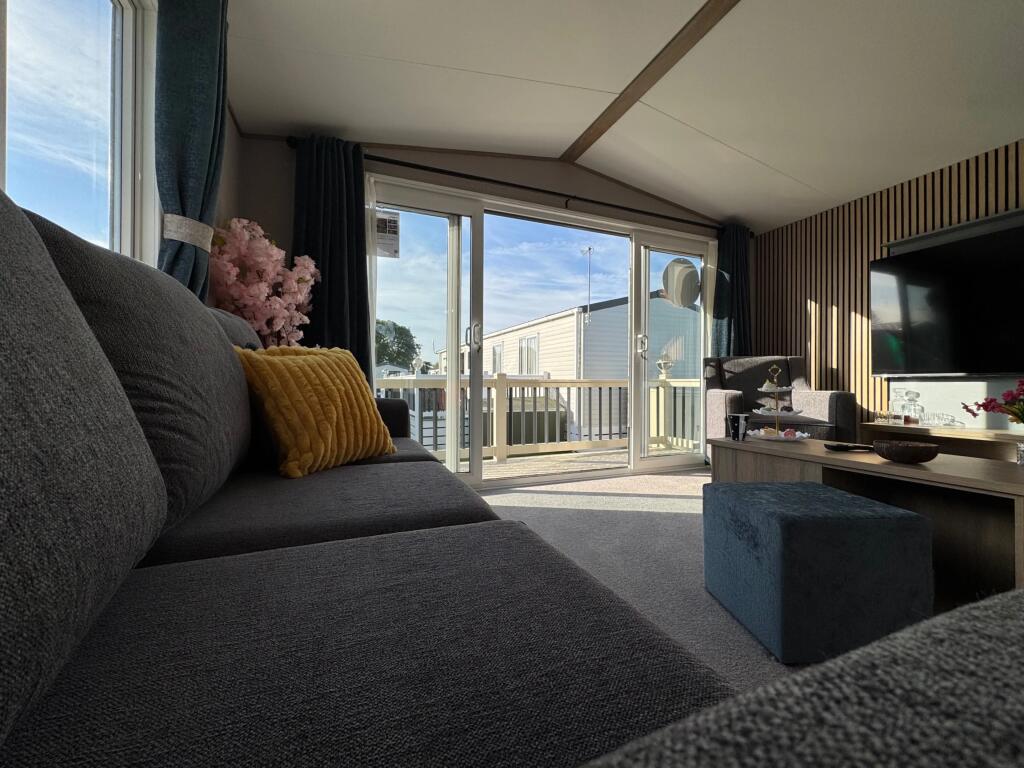 2026 ABI Leyburn, Pevensey Bay Holiday Park, Pevensey Bay, Eastbourne, East Sussex, BN24 6DH photo 5
