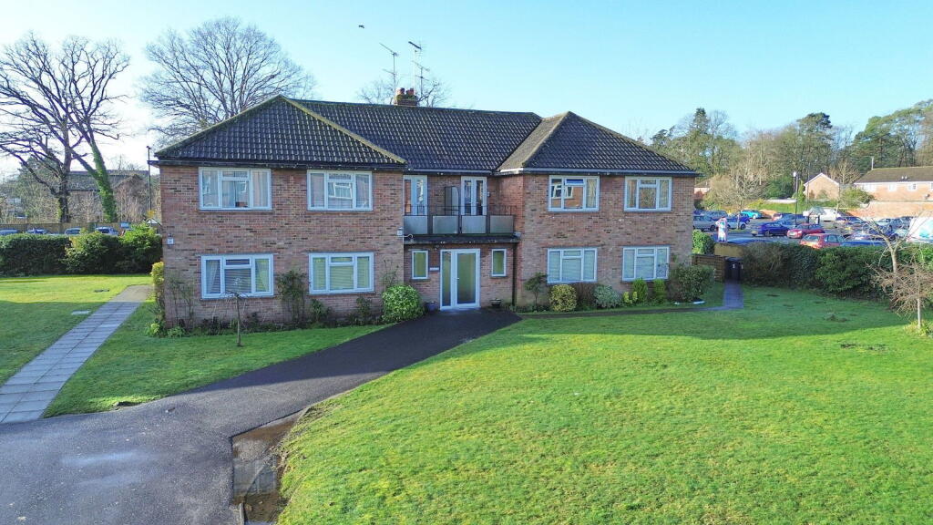 Main image of property: Church Road, Fleet, GU51 4ND