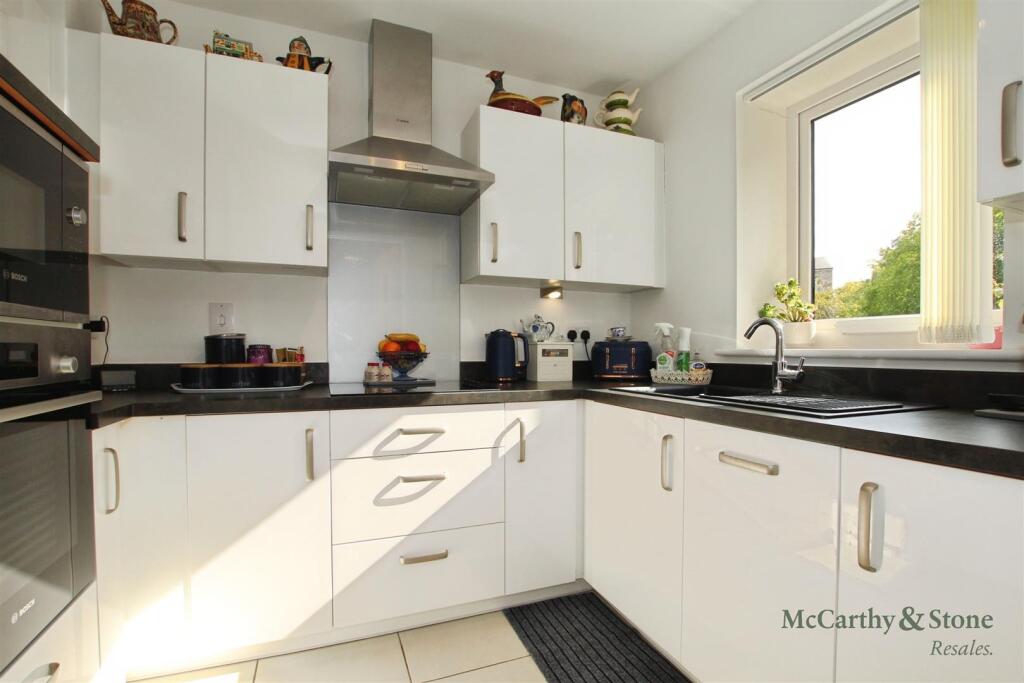 Miami House, Princes Road, Chelmsford, Essex, CM2 9GE photo 2
