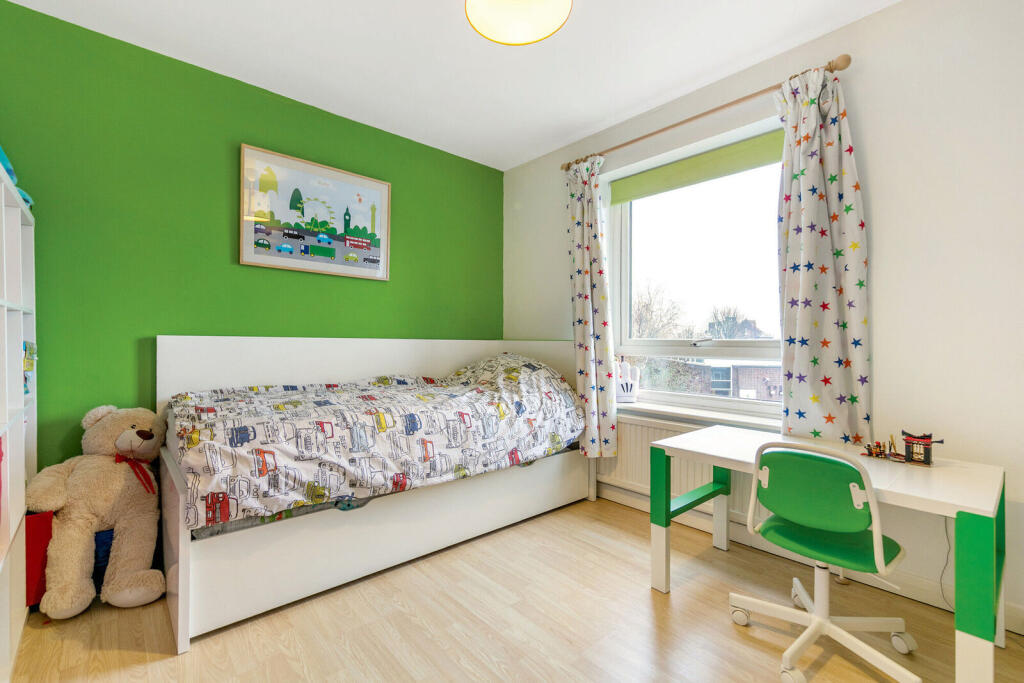 House in London, Balham - View 4