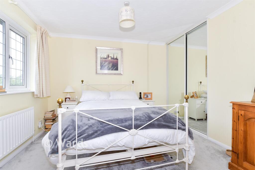 Woodlea, Leybourne, Kent - More