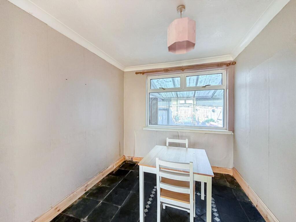 House in Hull, Kingston upon Hull - View 5