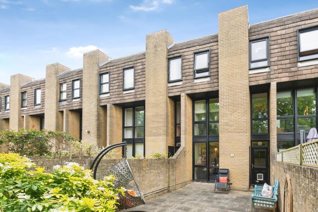 Main image of property: Old Vicarage Green, Keynsham, Bristol, BS31