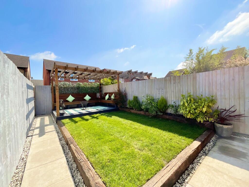 House in Crewe, Cheshire East - View 4